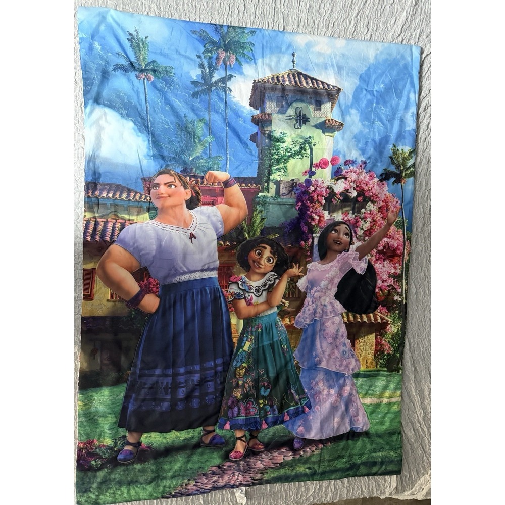 8S LN Disney ENCANTO Microfiber Reversible Toddler Bed Comforter Blanket